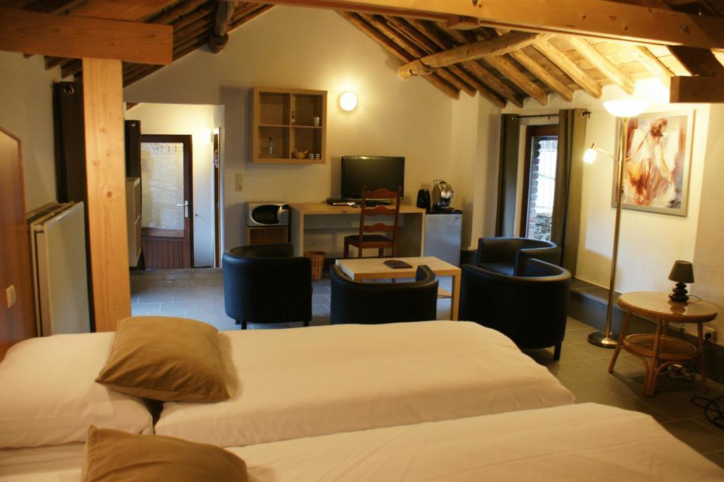 Parkhotel Villa Des Effats Vielsalm Oda fotoğraf