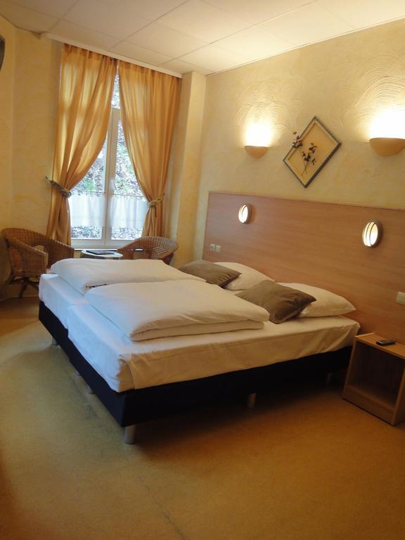 Parkhotel Villa Des Effats Vielsalm Oda fotoğraf